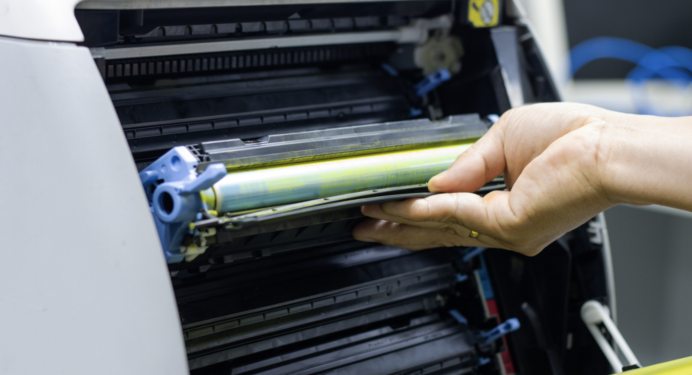 improper installation of toner cartridge